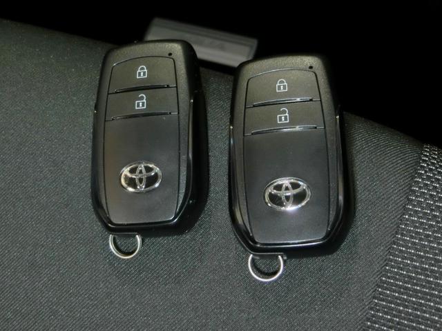 アクア Ｚ　ハイブリッド　ワンオーナー　安全装備　衝突被害軽減システム　横滑り防止機能　ＡＢＳ　エアバッグ　オートクルーズコントロール　盗難防止装置　ナビ　バックカメラ　ＥＴＣ　ドラレコ　スマートキー　キーレス（30枚目）