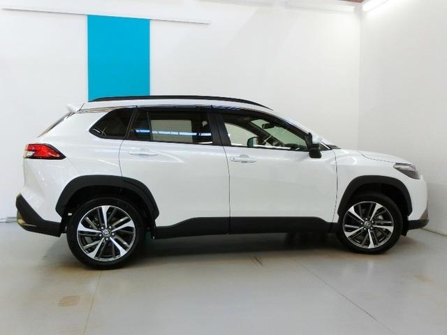 カローラクロス ハイブリッド Z ハイブリッド ワンオーナー ハーフレザー 電動シート 安全装備 衝突被害軽減システム 横滑り防止機能 ABS エアバッグ オートクルーズコントロール 盗難防止装置 TV バックカメラ ETC キーレス(4枚目)