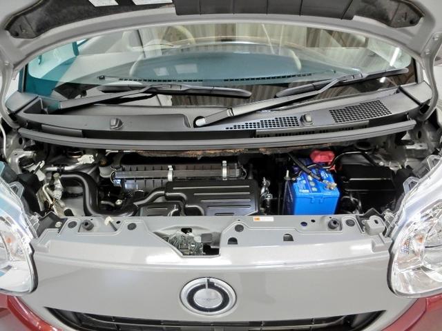 ムーヴキャンバス Ｘリミテッドメイクアップ　ＳＡＩＩＩ　衝突被害軽減システム　横滑り防止機能　ＡＢＳ　エアバッグ　盗難防止装置　アイドリングストップ　ＥＴＣ　ミュージックプレイヤー接続可　ＣＤ　スマートキー　キーレス　フル装備　両側電動スライド　オートマ（7枚目）