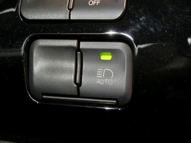 プリウス Ｓ　ハイブリッド　ワンオーナー　安全装備　衝突被害軽減システム　横滑り防止機能　ＡＢＳ　エアバッグ　オートクルーズコントロール　盗難防止装置　バックカメラ　ＥＴＣ　ドラレコ　ミュージックプレイヤー接続可（22枚目）