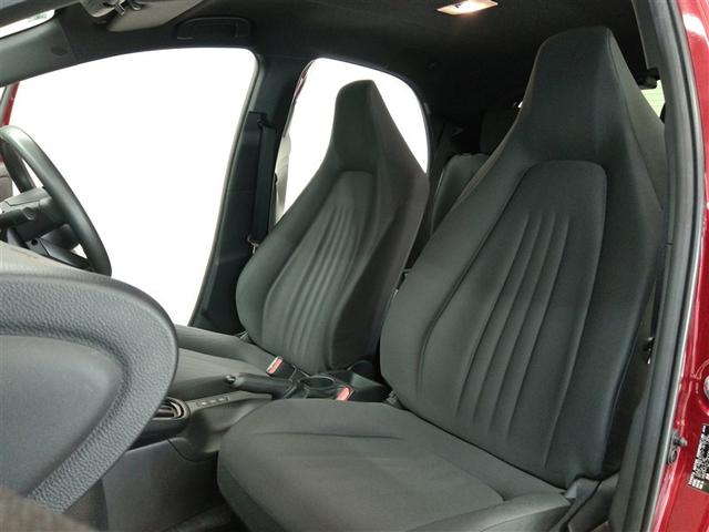 ヤリス ハイブリッドＧ　ハイブリッド　ワンオーナー　展示・試乗車　安全装備　衝突被害軽減システム　横滑り防止機能　ＡＢＳ　エアバッグ　オートクルーズコントロール　盗難防止装置　バックカメラ　ＥＴＣ　ドラレコ　スマートキー（32枚目）