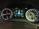 とても見やすいメーターです。夜間時はラグジュアリーな気分にさせてくれる照明が魅力ですので、夜のドライブも楽しみになりますよ♪