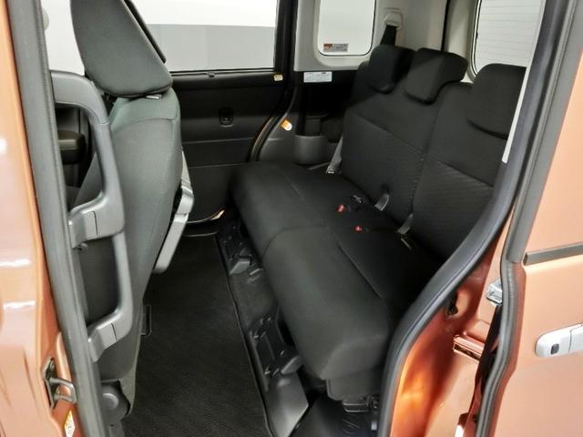 ルーミー Ｘ　Ｓ　ワンオーナー　衝突被害軽減システム　横滑り防止機能　ＡＢＳ　エアバッグ　盗難防止装置　アイドリングストップ　バックカメラ　ミュージックプレイヤー接続可　ＣＤ　スマートキー　キーレス　フル装備　オートマ（10枚目）