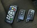 ハイブリッドＧ　ハイブリッド　ワンオーナー　横滑り防止機能　ＡＢＳ　エアバッグ　盗難防止装置　バックカメラ　後席モニター　ＥＴＣ　ミュージックプレイヤー接続可　ＣＤ　スマートキー　キーレス　フル装備　両側電動スライド（32枚目）