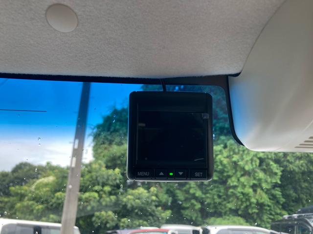 Ｎ－ＢＯＸ Ｇ・Ｌホンダセンシング　衝突被害軽減ブレーキ　アダプティブＣＣ　レーンアシスト　ナビ・ＴＶ　ＣＤ　Ｂｌｕｅｔｏｏｔｈ　ＵＳＢ　ナビ連動ＥＴＣ　バックカメラ　片側パワスラ　ＬＥＤヘッドライト　オートハイビーム　プッシュスタート（28枚目）