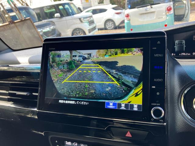 Ｎ－ＢＯＸカスタム Ｌ　衝突被害軽減ブレーキ　全車速対応アダプティブＣＣ　電子パーキングブレーキ　純正８インチナビ　Ｂｌｕｅｔｏｏｔｈ　ＵＳＢ　ナビ連動前後ドラレコ＆ＥＴＣ２．０　バックカメラ　バックソナー　シートヒータ（6枚目）