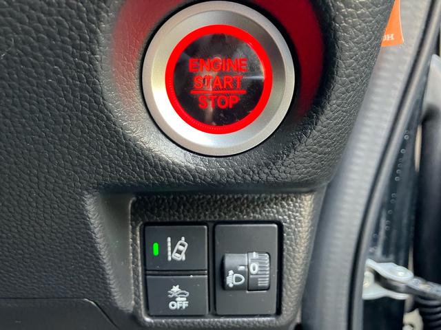 Ｎ－ＢＯＸカスタム Ｌ　衝突被害軽減ブレーキ　全車速対応アダプティブＣＣ　電子パーキングブレーキ　純正８インチナビ　Ｂｌｕｅｔｏｏｔｈ　ＵＳＢ　ナビ連動前後ドラレコ＆ＥＴＣ２．０　バックカメラ　バックソナー　シートヒータ（12枚目）