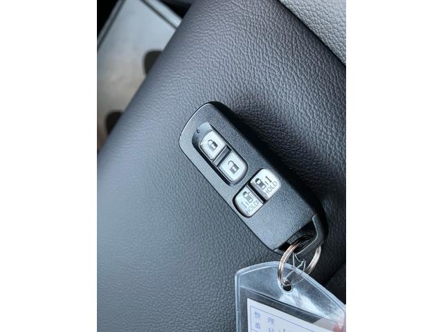 Ｎ－ＢＯＸカスタム Ｇ・Ｌターボホンダセンシング　衝突被害軽減ブレーキ　アダプティブＣＣ　レーンキープアシスト　純正８インチナビＴＶ　ブルートゥース　ＵＳＢ　ナビ連動ドラレコ＆ＥＴＣ　バックカメラ　両側パワスラ　オートハイビーム　サイドエアバッグ（19枚目）