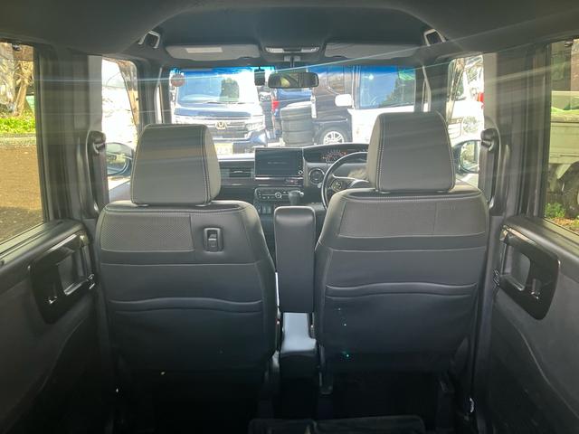 Ｎ－ＢＯＸカスタム Ｇ・Ｌターボホンダセンシング　衝突被害軽減ブレーキ　アダプティブＣＣ　レーンキープアシスト　純正８インチナビＴＶ　ブルートゥース　ＵＳＢ　ナビ連動ドラレコ＆ＥＴＣ　バックカメラ　両側パワスラ　オートハイビーム　サイドエアバッグ（24枚目）