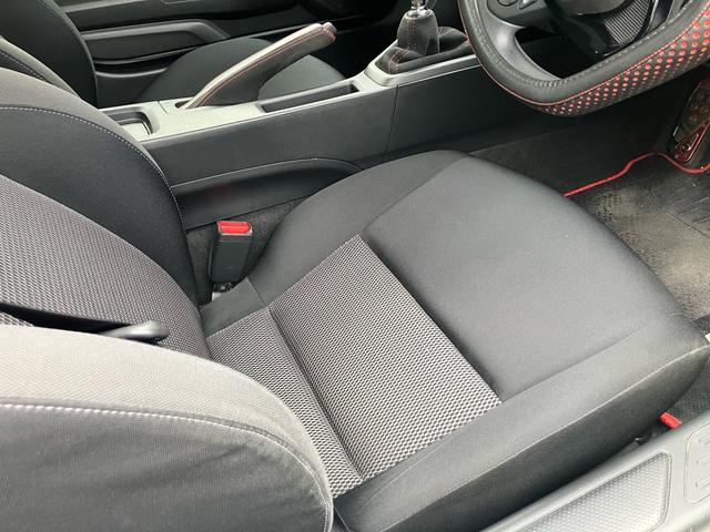 Ｓ６６０ β　６速ＭＴ　無限エアロＦＳＲ・ハードトップ・ボンネット・エンジンフード・リアウィング・マフラー　モデューロ足回り・アルミホイール・ブレーキローター＆パッド　シフトブーツ＆ノブ　Ｂカメラ　シティブレーキ（18枚目）