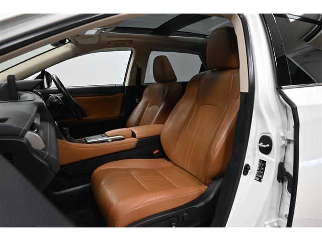 まるごとクリーニングでは前席をシート下まで徹底洗浄。消臭＆除菌効果あり、更に清潔感がＵＰ！