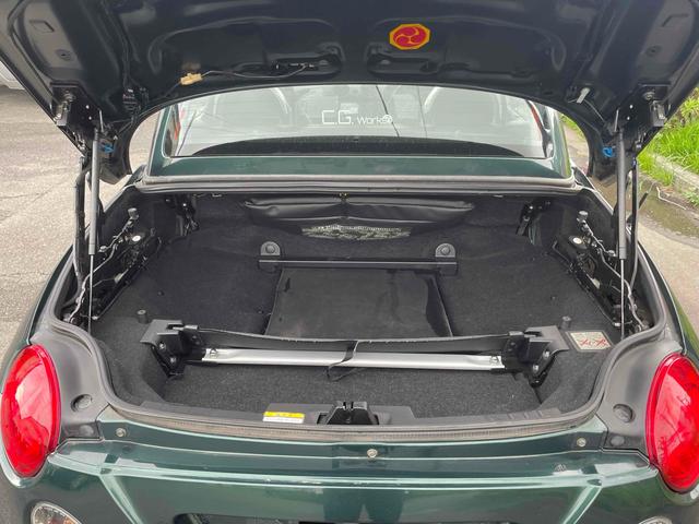 コペン アクティブトップ　ドライブレコーダー　ＥＴＣ　バックカメラ　車高調　１５インチ社外ホイール　シートヒーター　ＭＴ　ＡＢＳ　ＣＤ　ＵＳＢ　Ｂｌｕｅｔｏｏｔｈ　アルミホイール　衝突安全ボディ　エアコン　パワーステアリング（17枚目）