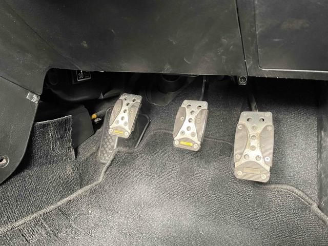 コペン アクティブトップ　ドライブレコーダー　ＥＴＣ　バックカメラ　車高調　１５インチ社外ホイール　シートヒーター　ＭＴ　ＡＢＳ　ＣＤ　ＵＳＢ　Ｂｌｕｅｔｏｏｔｈ　アルミホイール　衝突安全ボディ　エアコン　パワーステアリング（30枚目）