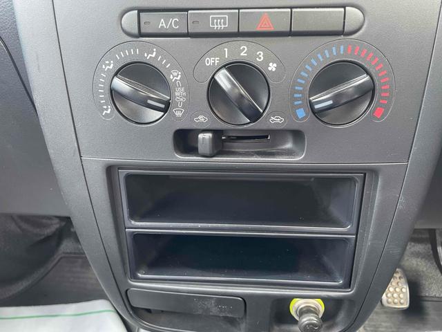 ミラ A MT 15インチアルミホイール 車高調 衝突安全ボディ エアコン パワーステアリング(9枚目)