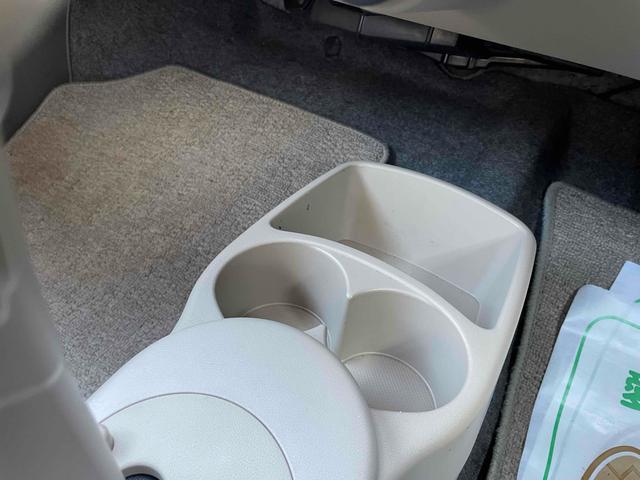 アルト Ｇ　キーレスエントリー　ＡＴ　盗難防止システム　ＣＤ　衝突安全ボディ　エアコン　パワーステアリング　パワーウィンドウ（8枚目）