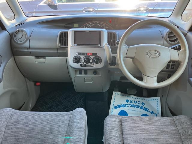 タント 　ウェルカムシート　福祉車両　助手席電動回転リフトシート　リモコン付き　電動スライドミラクルオープンドア　メモリナビＴＶ（15枚目）