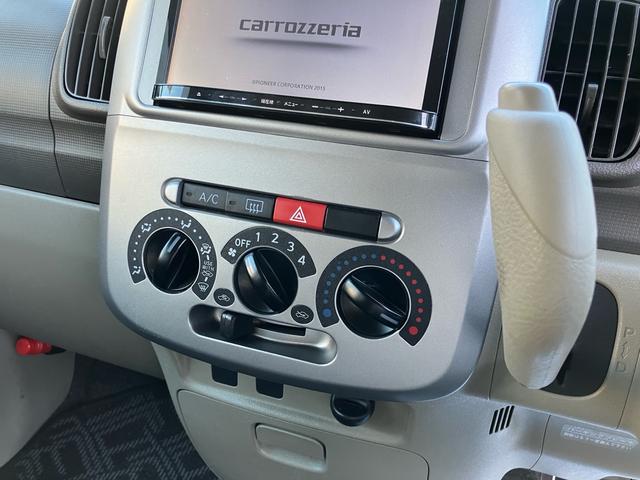 タント 　ウェルカムシート　福祉車両　助手席電動回転リフトシート　リモコン付き　電動スライドミラクルオープンドア　メモリナビＴＶ（24枚目）