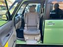 　ウェルカムシート　福祉車両　助手席電動回転リフトシート　リモコン付き　電動スライドミラクルオープンドア　メモリナビＴＶ（32枚目）