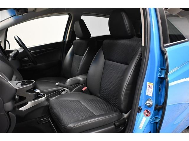 フィットハイブリッド Ｌパッケージ　フルセグ　メモリーナビ　ＤＶＤ再生　ミュージックプレイヤー接続可　バックカメラ　衝突被害軽減システム　ＥＴＣ　ＬＥＤヘッドランプ　社外アルミホイール（24枚目）