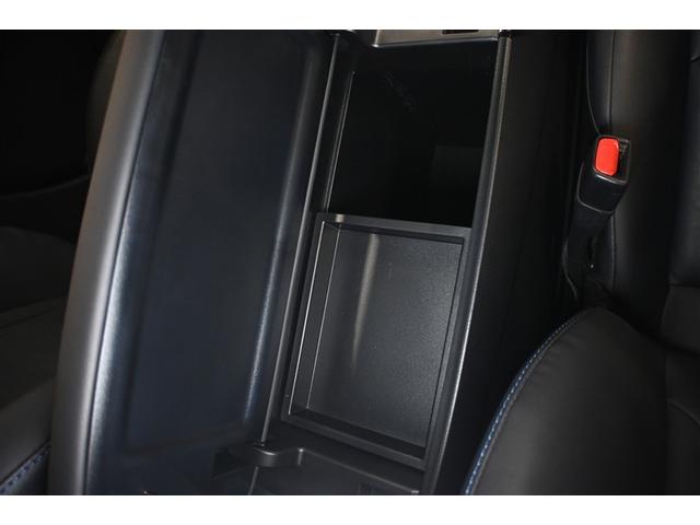 プリウス Ａツーリングセレクション　フルセグ　メモリーナビ　ＤＶＤ再生　ミュージックプレイヤー接続可　バックカメラ　衝突被害軽減システム　ＥＴＣ　ドラレコ　ＬＥＤヘッドランプ（15枚目）