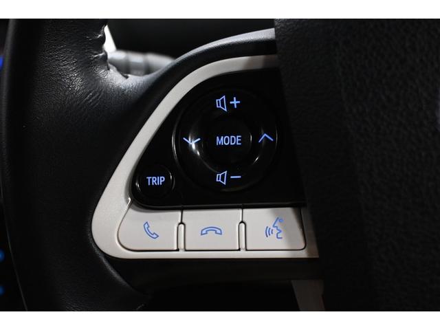 プリウス Ａツーリングセレクション　フルセグ　メモリーナビ　ＤＶＤ再生　ミュージックプレイヤー接続可　バックカメラ　衝突被害軽減システム　ＥＴＣ　ドラレコ　ＬＥＤヘッドランプ（19枚目）