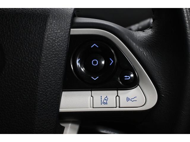 プリウス Ａツーリングセレクション　フルセグ　メモリーナビ　ＤＶＤ再生　ミュージックプレイヤー接続可　バックカメラ　衝突被害軽減システム　ＥＴＣ　ドラレコ　ＬＥＤヘッドランプ（20枚目）