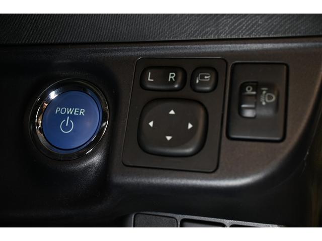 アクア クロスオーバー　フルセグ　メモリーナビ　ＤＶＤ再生　バックカメラ　衝突被害軽減システム　ＥＴＣ　ワンオーナー（20枚目）