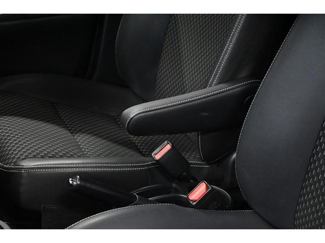 アクア クロスオーバー　フルセグ　メモリーナビ　ＤＶＤ再生　バックカメラ　衝突被害軽減システム　ＥＴＣ　ワンオーナー（26枚目）