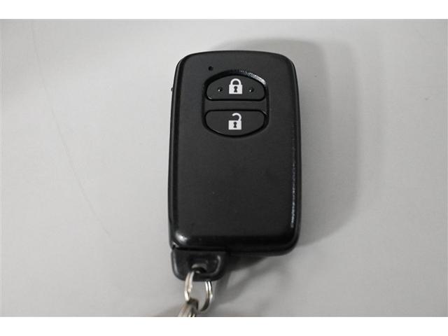 アクア クロスオーバー　フルセグ　メモリーナビ　ＤＶＤ再生　バックカメラ　衝突被害軽減システム　ＥＴＣ　ワンオーナー（32枚目）