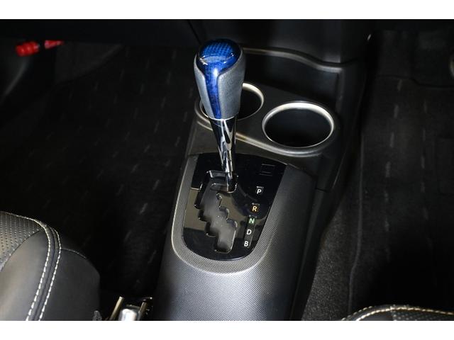 アクア Ｇソフトレザーセレクション　フルセグ　メモリーナビ　ＤＶＤ再生　ミュージックプレイヤー接続可　バックカメラ　衝突被害軽減システム　ＥＴＣ　ドラレコ　ＬＥＤヘッドランプ　ワンオーナー（13枚目）