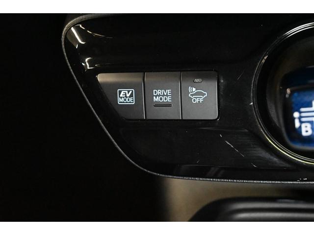 プリウス Sツーリングセレクション フルセグ メモリーナビ DVD再生 ミュージックプレイヤー接続可 バックカメラ 衝突被害軽減システム ETC ドラレコ LEDヘッドランプ ワンオーナー(11枚目)