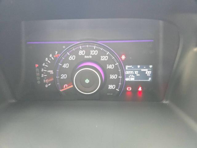 ステップワゴンスパーダ Ｓ　フリップダウンモニター　ナビＴＶ　バックカメラ　片側パワースライドドア　ＥＴＣ　ドアバイザー（10枚目）