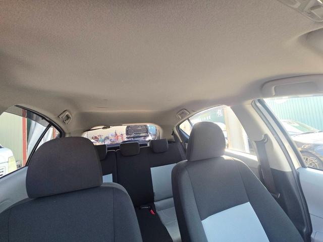 アクア Ｓ　アルミホイール　Ｂｌｕｅｔｏｏｔｈ　ナビ　バックカメラ　スマートキー２ヶ　プッシュスタート　ハイブリッド車　ＥＴＣ　ドアバイザー（8枚目）