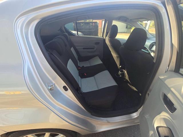 アクア Ｓ　アルミホイール　Ｂｌｕｅｔｏｏｔｈ　ナビ　バックカメラ　スマートキー２ヶ　プッシュスタート　ハイブリッド車　ＥＴＣ　ドアバイザー（9枚目）