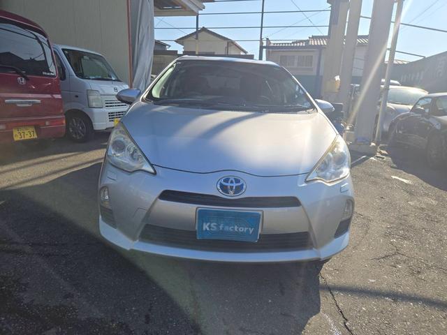 アクア Ｓ　アルミホイール　Ｂｌｕｅｔｏｏｔｈ　ナビ　バックカメラ　スマートキー２ヶ　プッシュスタート　ハイブリッド車　ＥＴＣ　ドアバイザー（19枚目）