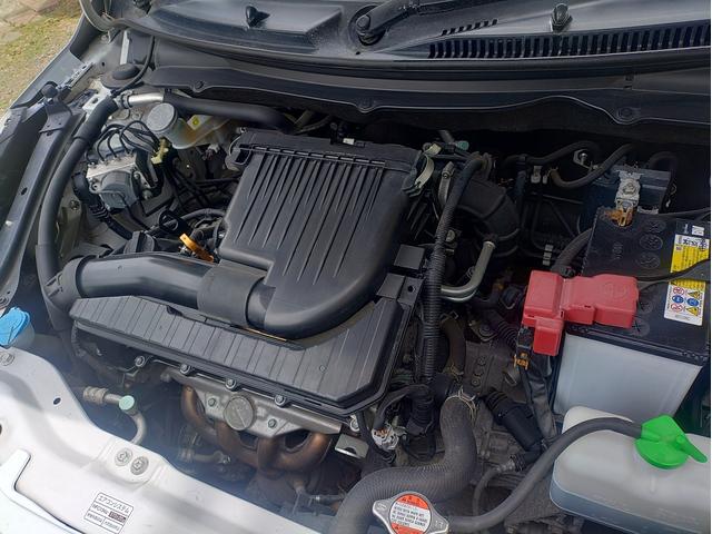 スイフト ＲＳ　９１馬力　５速マニュアル　１６インチアルミホイル　ＲＳ専用サスペンション　オプション　スタッドレスタイヤ　１５インチ軽量アルミホイル　新品シバタイヤ（17枚目）