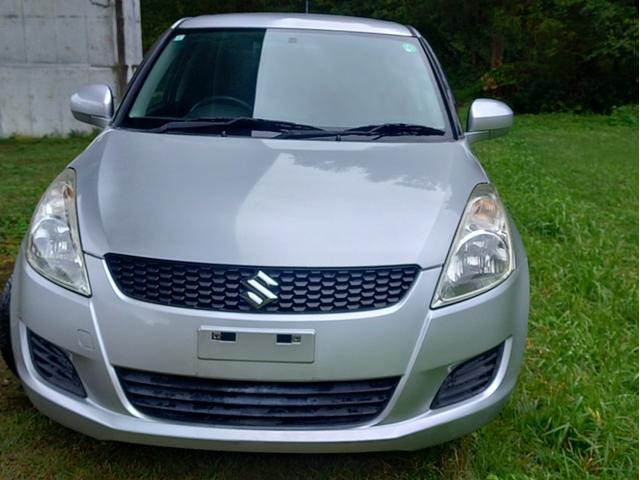 スイフト XG 5速マニュアル RS16インチアルミホイル チタンフェイスマフラー スマートキー スタッドレスタイヤセット オプションレイズアルミホイル(2枚目)