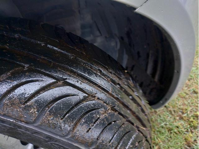 スイフト XG 5速マニュアル RS16インチアルミホイル チタンフェイスマフラー スマートキー スタッドレスタイヤセット オプションレイズアルミホイル(21枚目)