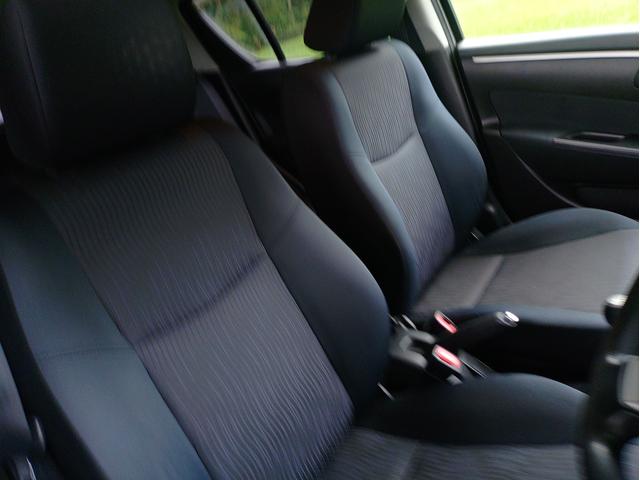 スイフト XG 5速マニュアル RS16インチアルミホイル チタンフェイスマフラー スマートキー スタッドレスタイヤセット オプションレイズアルミホイル(24枚目)