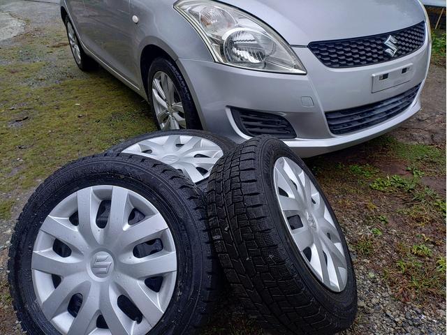 スイフト XG 5速マニュアル RS16インチアルミホイル チタンフェイスマフラー スマートキー スタッドレスタイヤセット オプションレイズアルミホイル(37枚目)