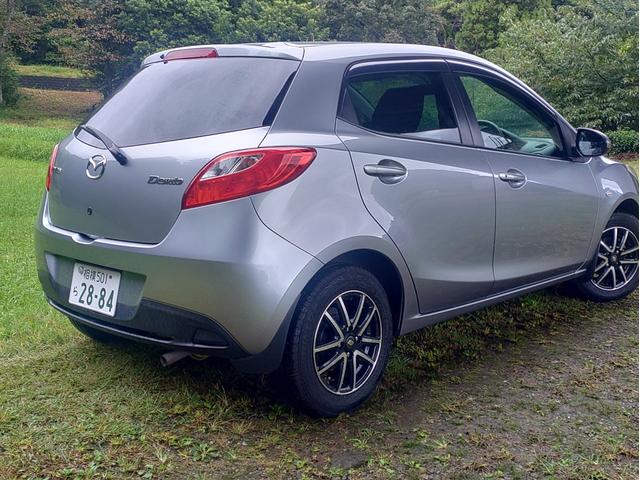 デミオ 15C 5速マニュアル LEDヘッドライト 14インチアルミホイル スタッドレスタイヤセット オプションレイズアルミホイルセット(8枚目)