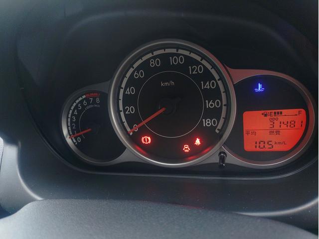 デミオ 15C 5速マニュアル LEDヘッドライト 14インチアルミホイル スタッドレスタイヤセット オプションレイズアルミホイルセット(16枚目)