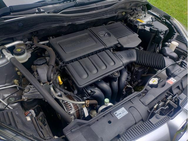 デミオ 15C 5速マニュアル LEDヘッドライト 14インチアルミホイル スタッドレスタイヤセット オプションレイズアルミホイルセット(17枚目)