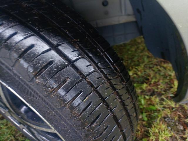 デミオ 15C 5速マニュアル LEDヘッドライト 14インチアルミホイル スタッドレスタイヤセット オプションレイズアルミホイルセット(20枚目)