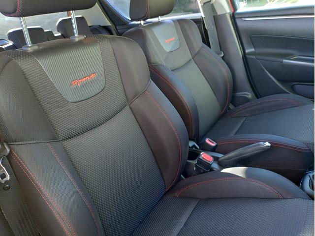 スイフトスポーツ ベースグレード　１３５馬力　ディスチャージヘッドライト　ポテンザＲＥ００４　ナビ　バックカメラ　ＥＴＣ　オプションブレーキチューニング　フジツボ技研マフラー　スタッドレスタイヤセット（26枚目）