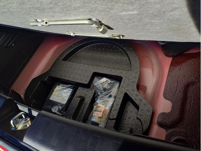 スイフトスポーツ ベースグレード　１３５馬力　ディスチャージヘッドライト　ポテンザＲＥ００４　ナビ　バックカメラ　ＥＴＣ　オプションブレーキチューニング　フジツボ技研マフラー　スタッドレスタイヤセット（31枚目）