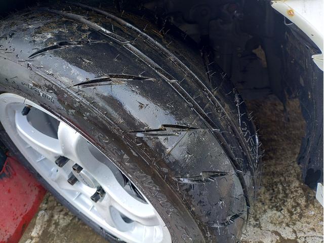 ランサー ＲＳエボリューションＶＩ　エアコン付　ダッシュ貫通９点式ロールゲージ　別タン式サスペンション　Ｆ・Ｃ・Ｒ機械式ＬＳＤ　ボディ補強　レカロ両脚　アドバンアルミホイル　新品シバタイヤ　吸排気チューン　フルガード　ナビ　ＥＴＣ（21枚目）