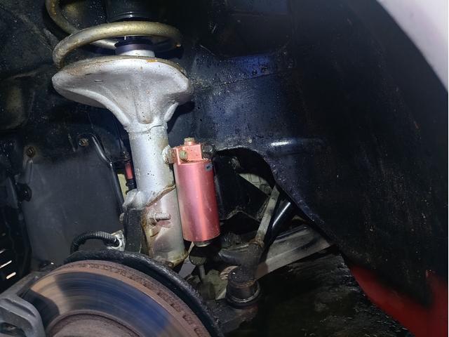 ランサー ＲＳエボリューションＶＩ　エアコン付　ダッシュ貫通９点式ロールゲージ　別タン式サスペンション　Ｆ・Ｃ・Ｒ機械式ＬＳＤ　ボディ補強　レカロ両脚　アドバンアルミホイル　新品シバタイヤ　吸排気チューン　フルガード　ナビ　ＥＴＣ（37枚目）