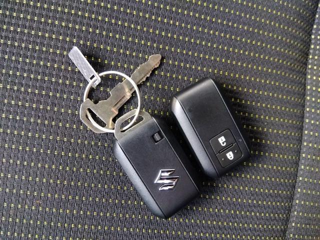ハスラー ハイブリッドＧ　禁煙　Ｓヒーター　ＵＳＢ入力　定期点検記録簿　Ｓエネチャージ　フルフラット　イモビ　スマートキーシステム　ダブルエアバック　パワーステアリング　横滑り防止システム　エアコン　パワーウィンドウ　ＡＢＳ付（34枚目）