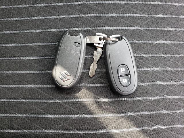 アルトワークス ベースグレード　盗難防止　Ｓキー　ＶＳＡ　キーフリ　Ｗエアバック　ＡＵＴＯエアコン　エアＢ　パワステ　ＡＢＳ付　衝突安全ボディ　パワーウィンドゥ（52枚目）